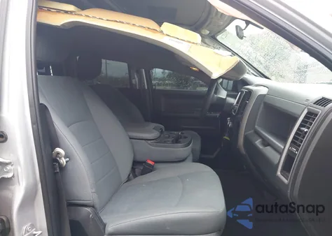 2018 Ram 1500 Express 4X2 6'4 Box from USA, damaged, VIN 1C6RR6FG0JS280326